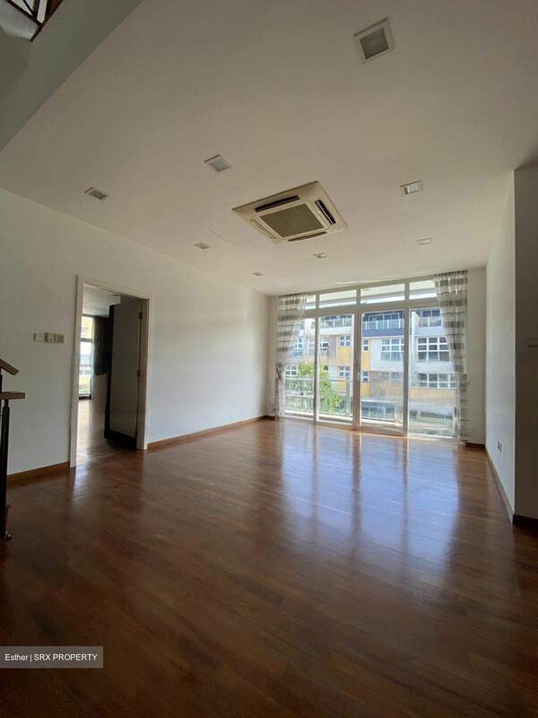 Wak Hassan Drive (D27), Terrace #460639571